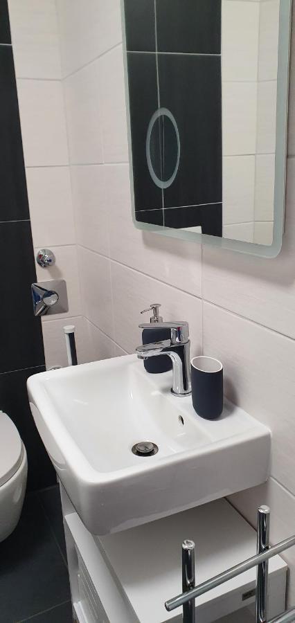 Ferienwohnung Preiss Sassnitz Bagian luar foto